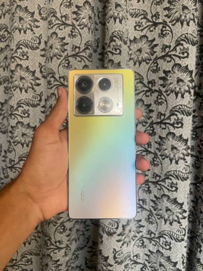 Infinix Note 40