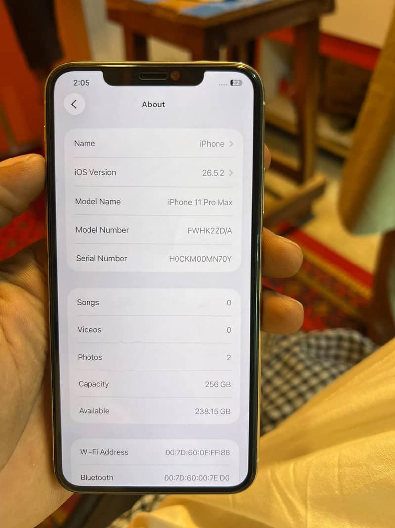 Apple iPhone 11 Pro Max 2