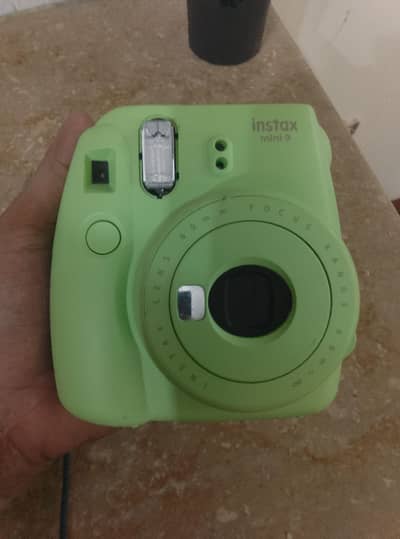 Fujifilm Instax mini 9 - polaroid camera - instant photo camera