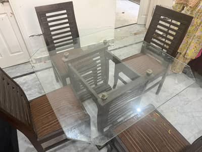 dining table in mirror with wood