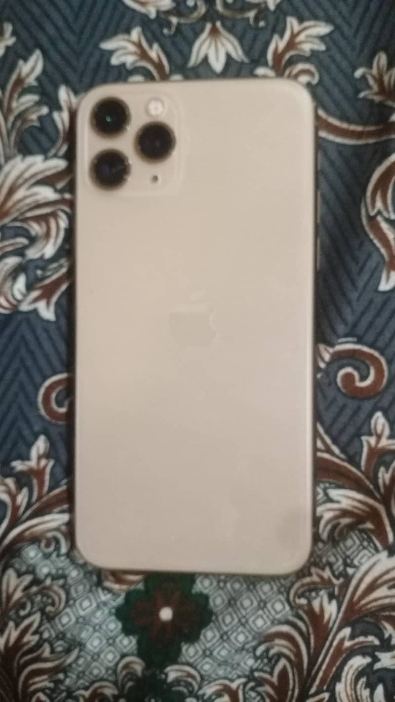 Apple iPhone 11 Pro 1