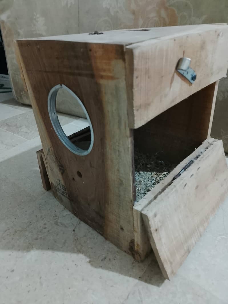 nesting boxes. cocatail 0