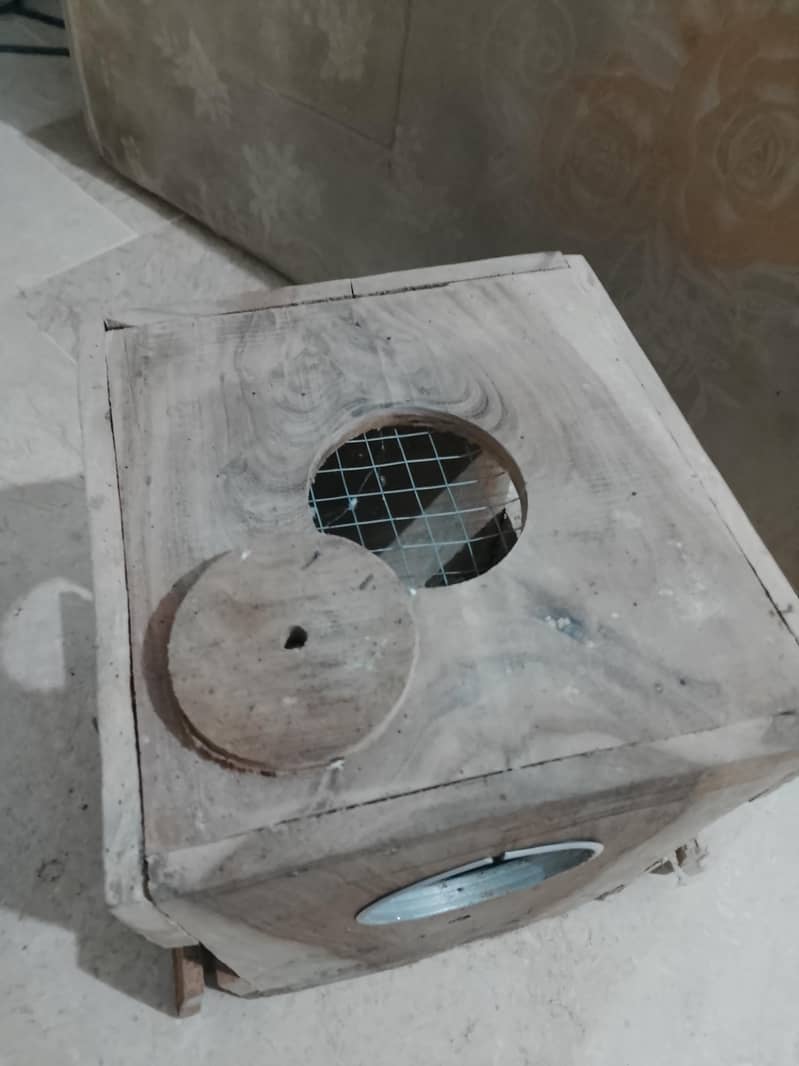 nesting boxes. cocatail 2