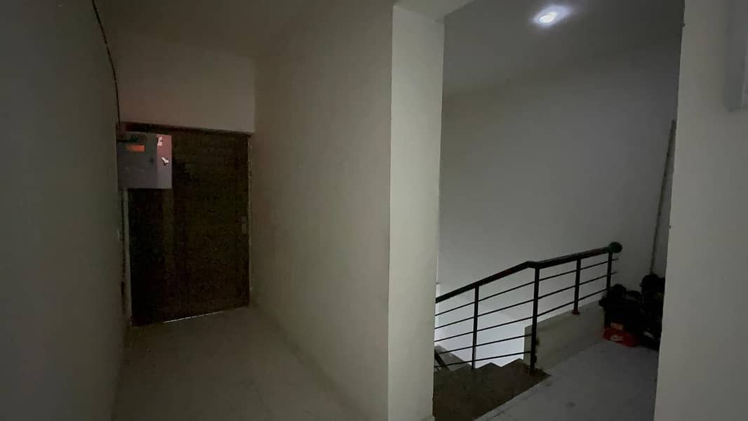Duplex Apartment Available 15