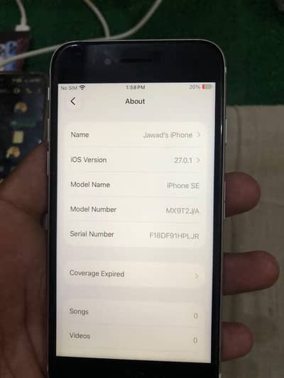 Apple iPhone SE
