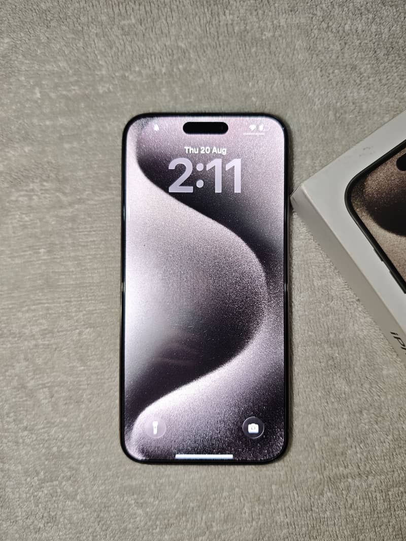Apple iPhone 15 Pro Max 0