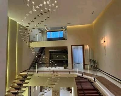 10 Marla House In Stunning Top City 1 - Block A Is Available For sale