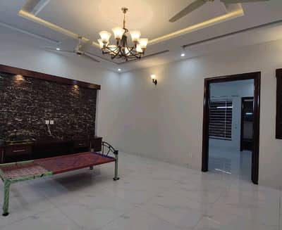 Buy A Centrally Located 10 Marla House In Top City 1 - Block A