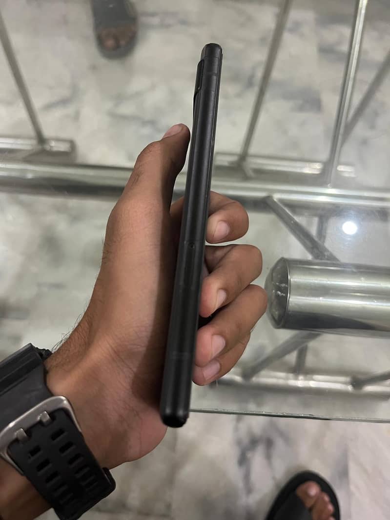 Google pixel 6A 3