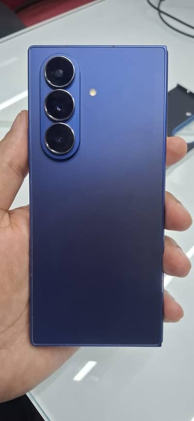 Samsung Galaxy Z Fold 7 - 256GB - (DS) | Official PTA