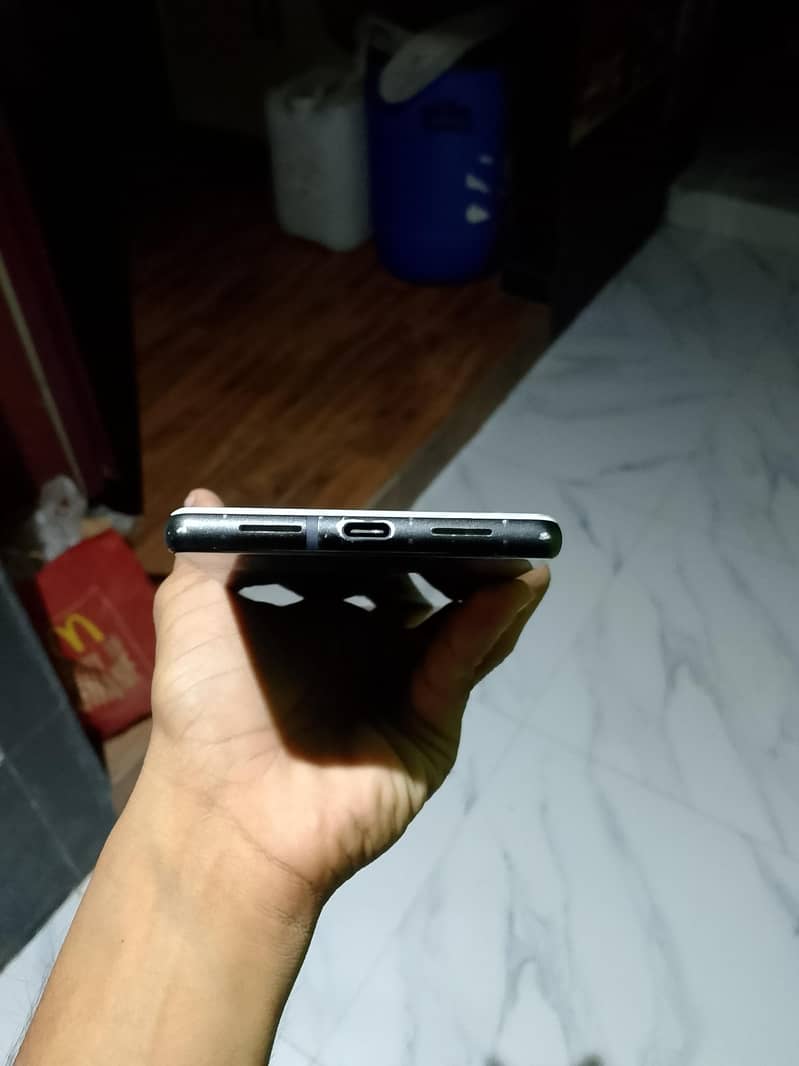 Google Pixel 6 3