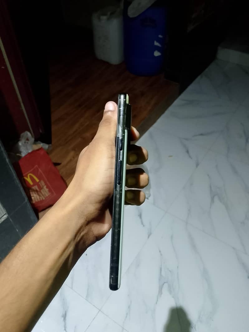 Google Pixel 6 4