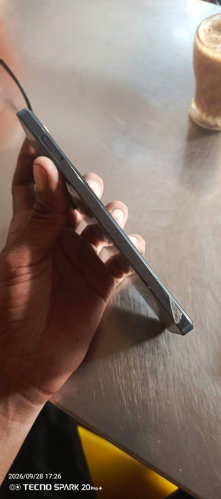 tecno comon 20 4