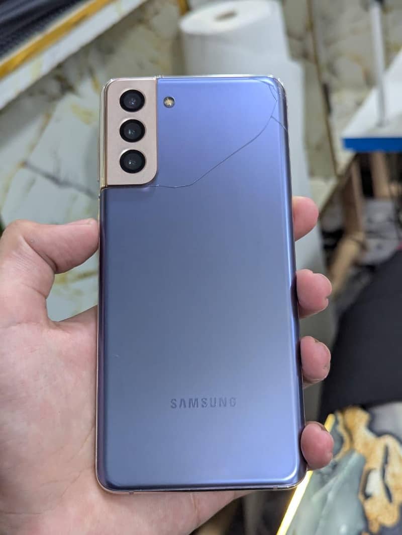 Samsung s21plus 1