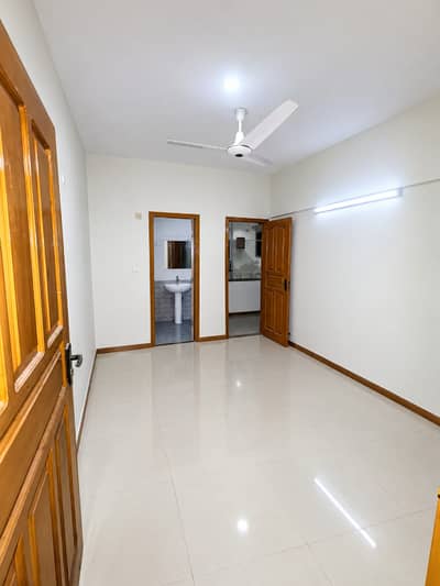 ELEGANT APARTMENT FOR RENT At Prime Location DHA Phase 6