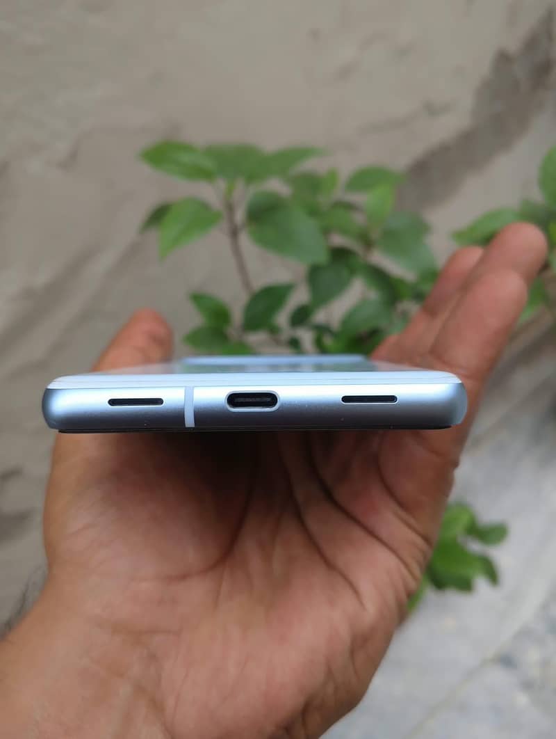 Google Pixel 7a 1