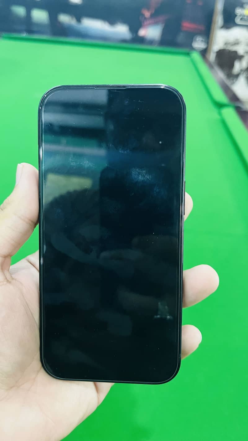 Apple iPhone 15 5