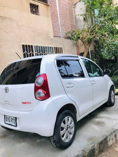 Toyota Passo 2010