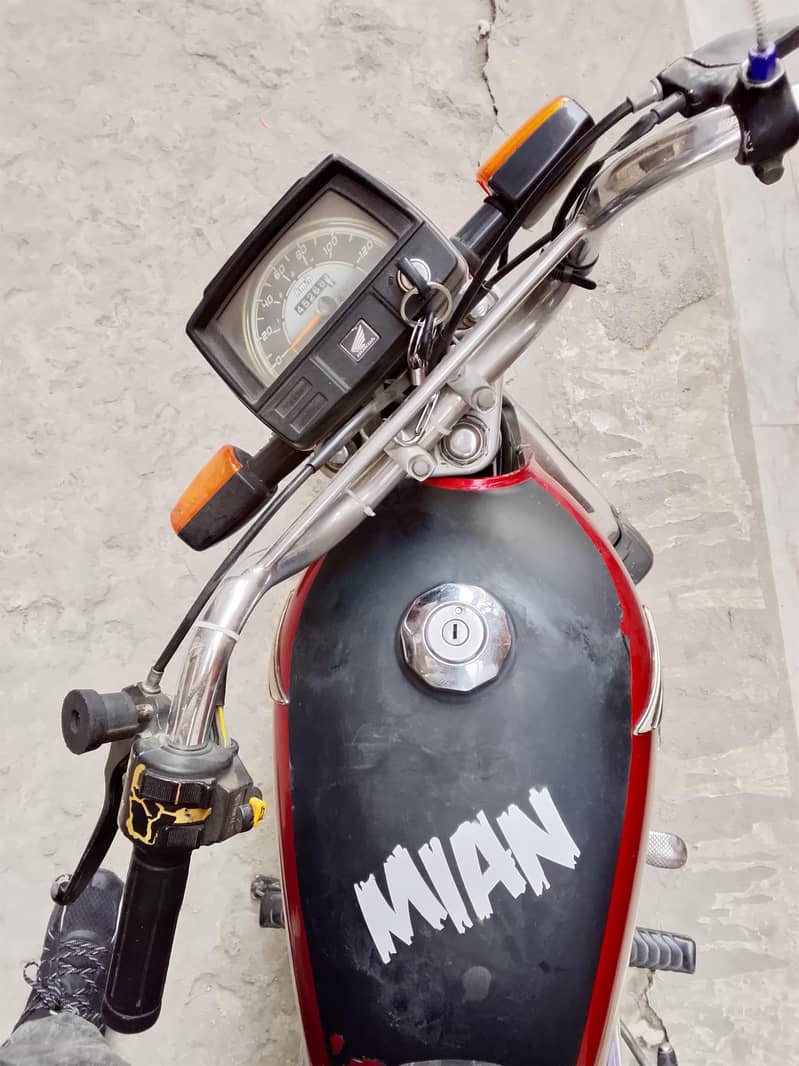 HONDA CD70 2021 Model 2