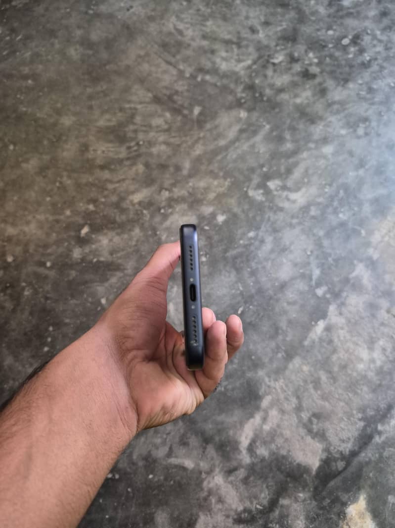 Apple iPhone 17 Pro Max 1