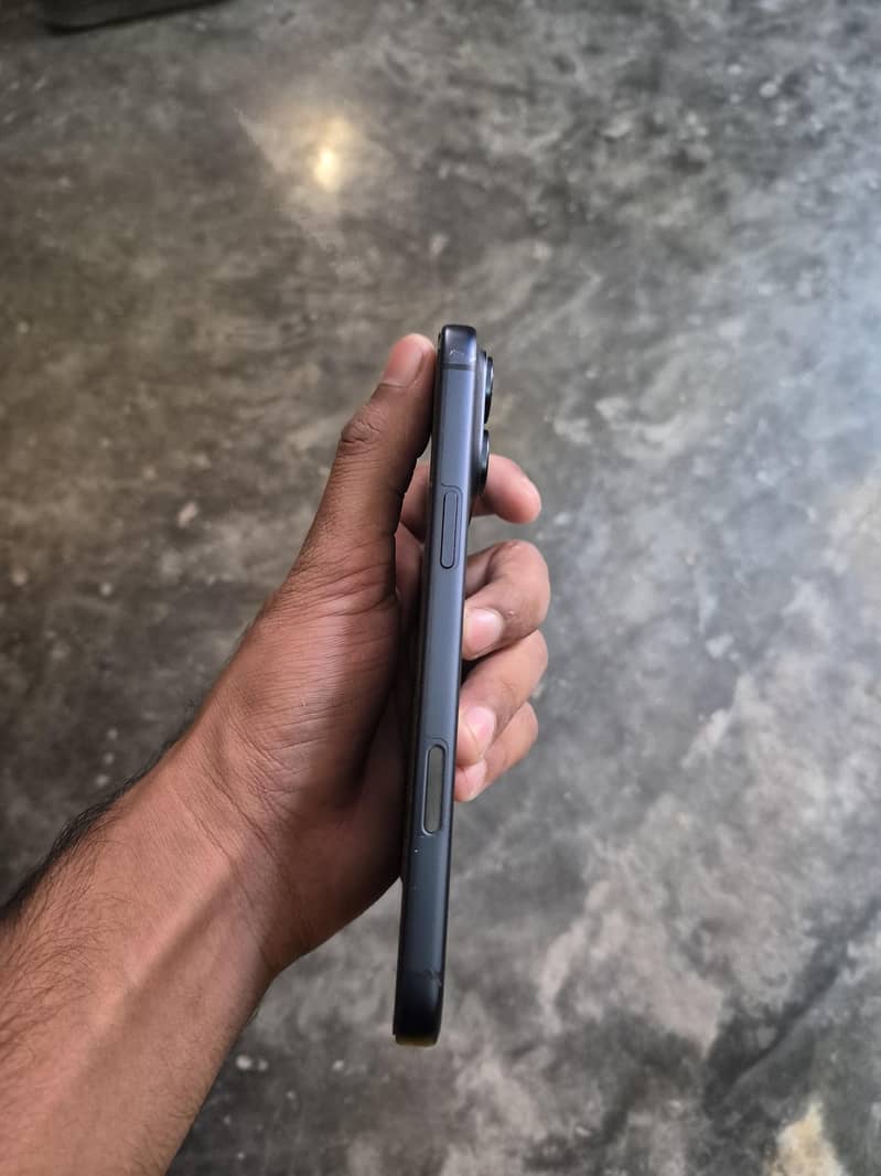 Apple iPhone 17 Pro Max 2