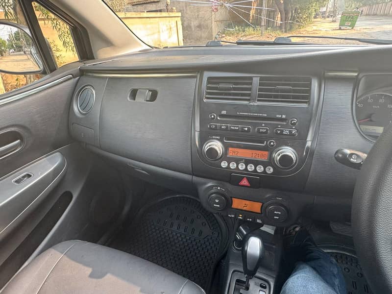 Suzuki Cervo 2012 13