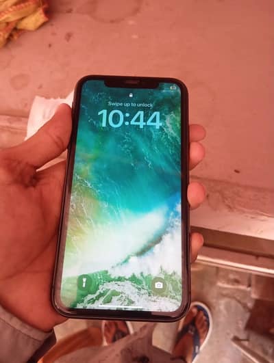 Apple iPhone 11 MDM Battery Health 77