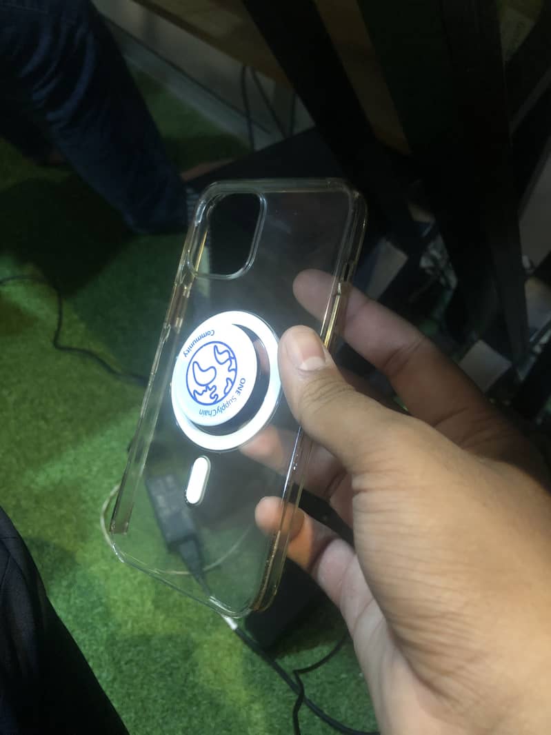 iPhone 12pro max wireless cover 1