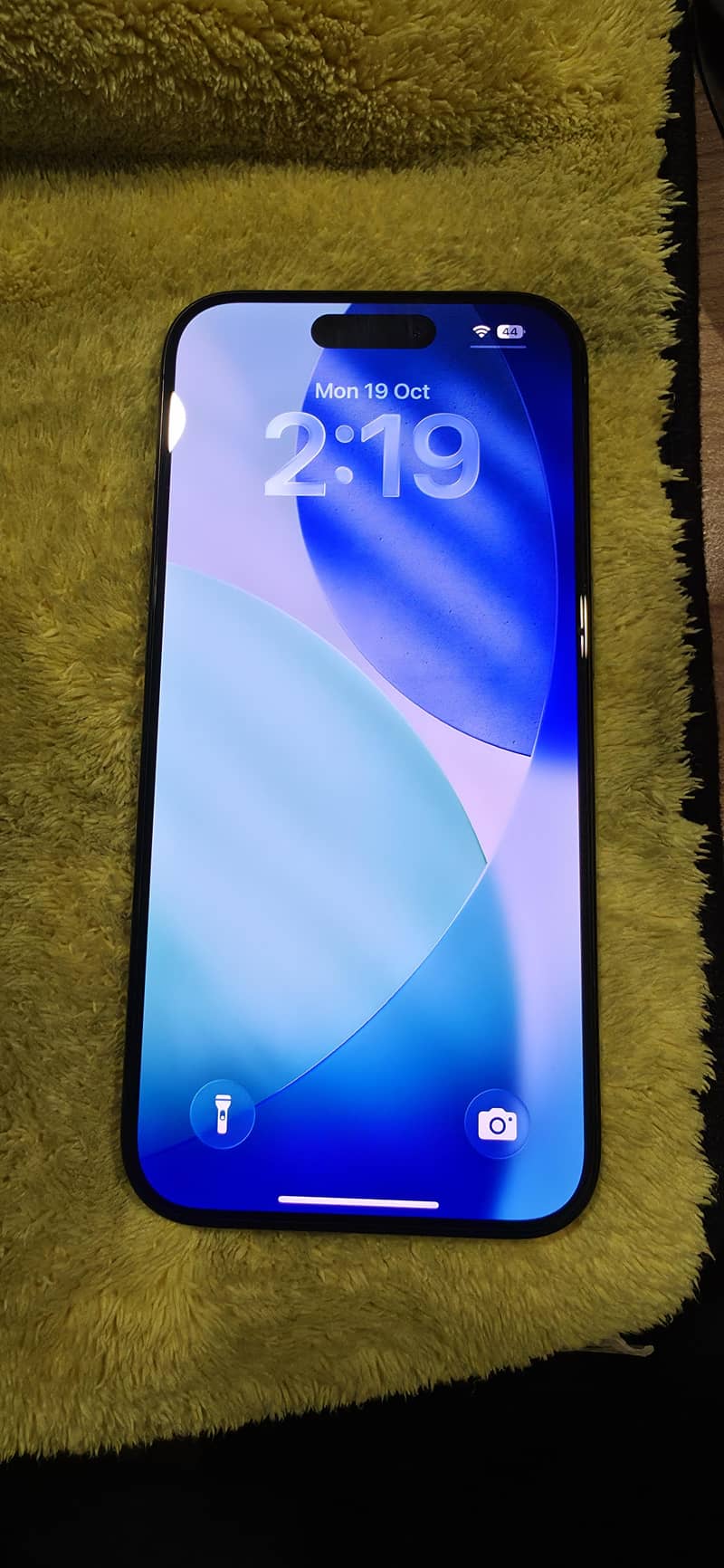Apple iPhone 15 Pro 6