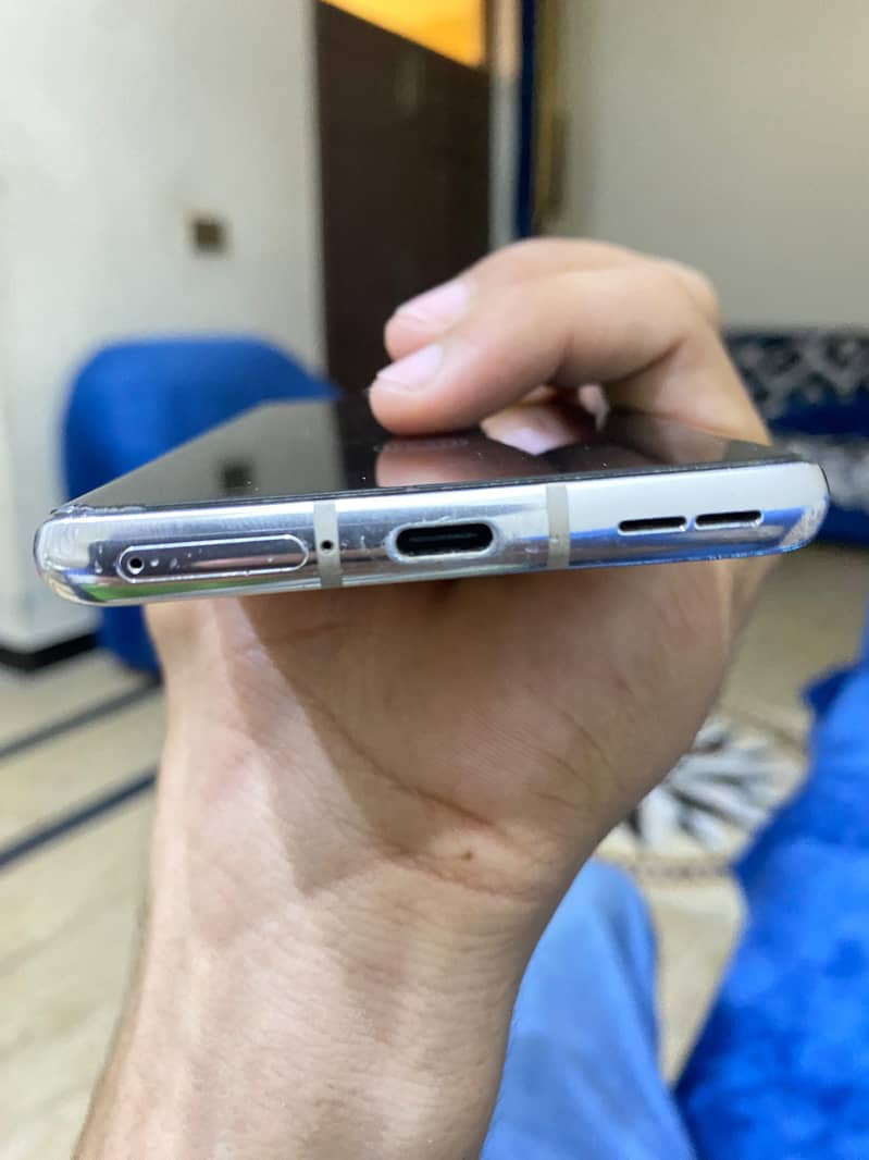 One Plus 8 5