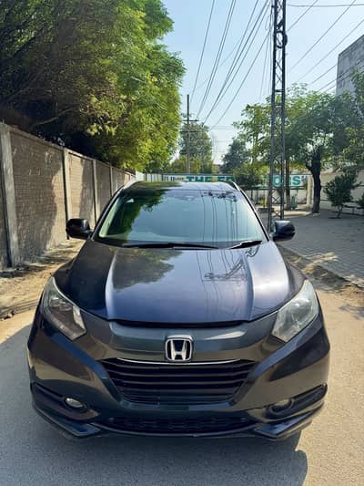 HONDA VEZEL Z PACKAGE 2015 MODEL 1st ONWER EXCELLENT CONDITION