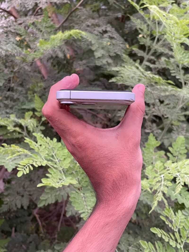 Apple iPhone XR 5
