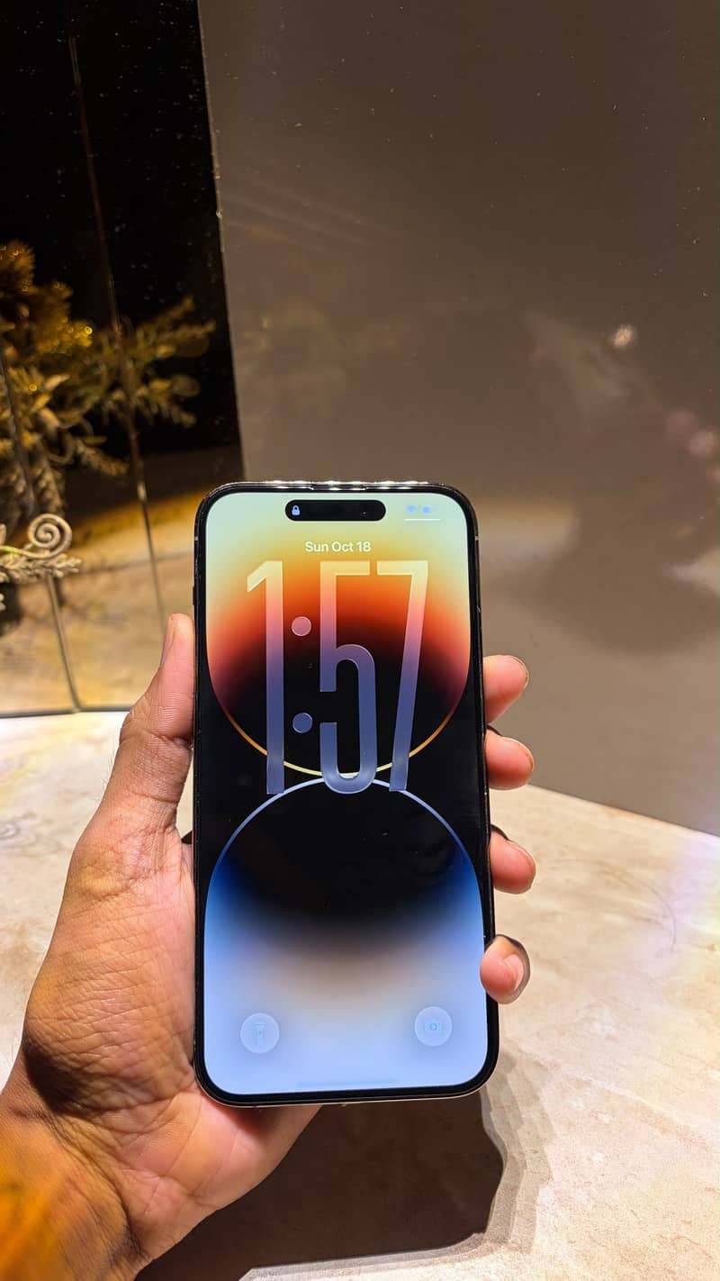 Apple iPhone 14 Pro Max 0