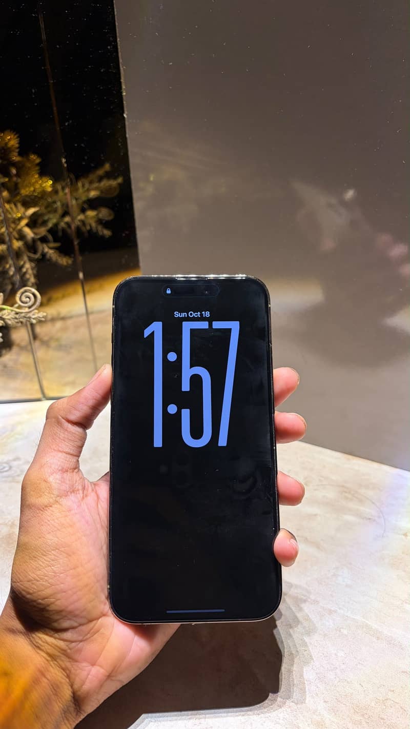Apple iPhone 14 Pro Max 6