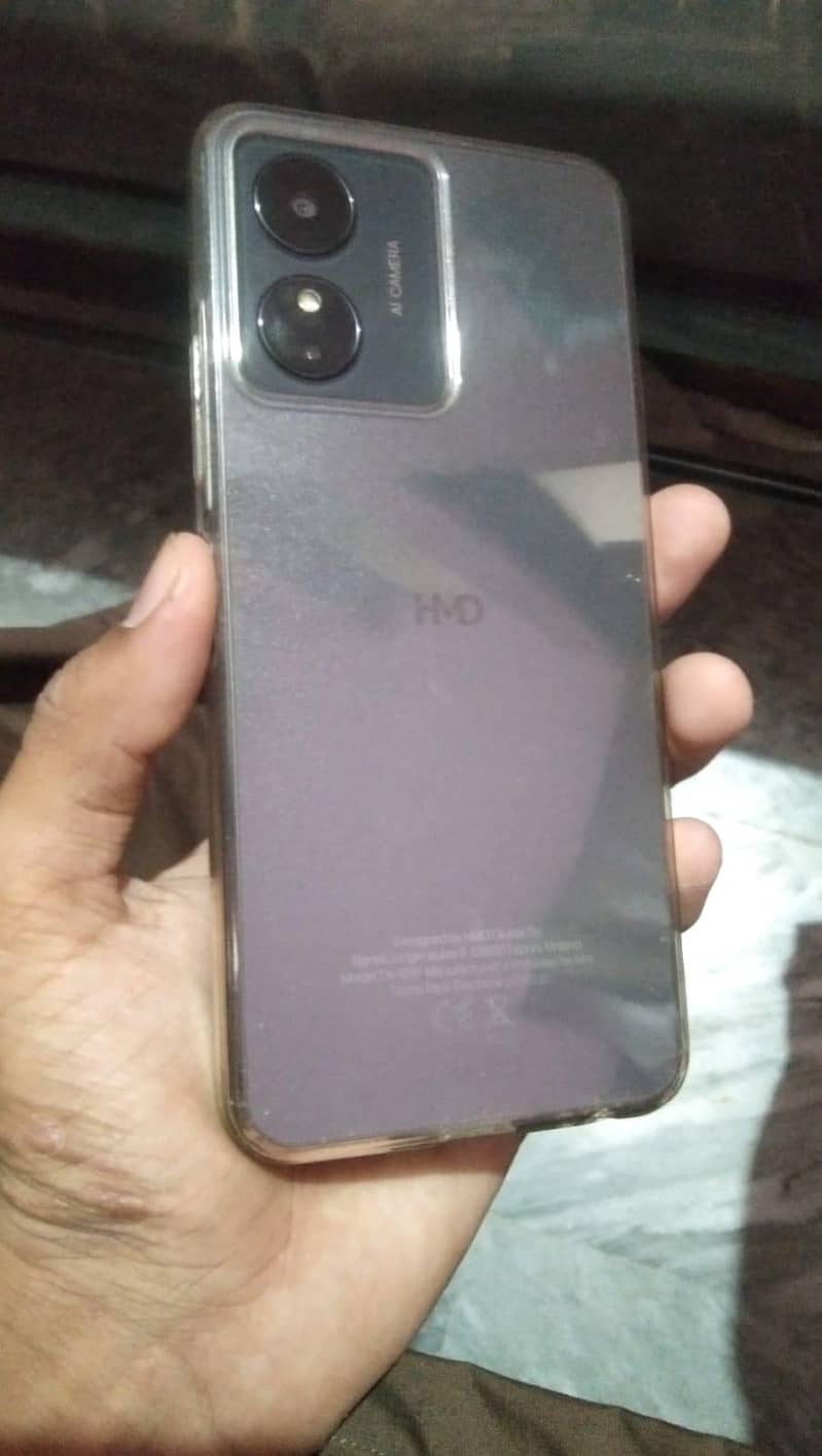 HMD Aura2 1