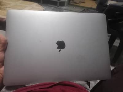 Macbook pro 2018 16 inch