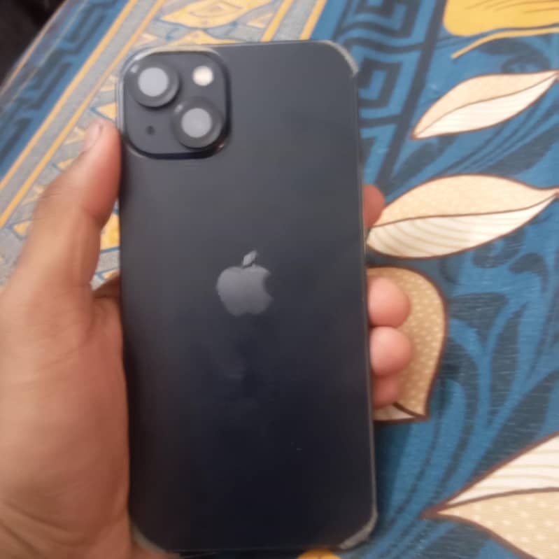 Apple iPhone 13 5