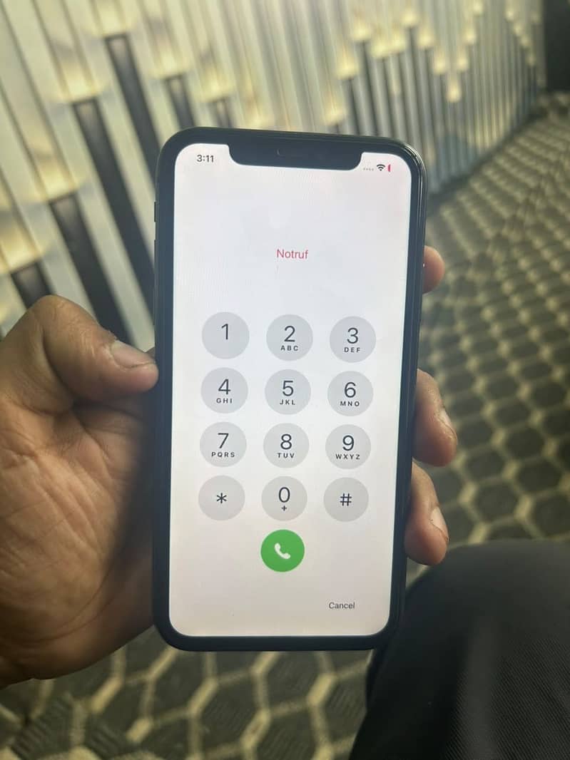 Apple iPhone 11 2