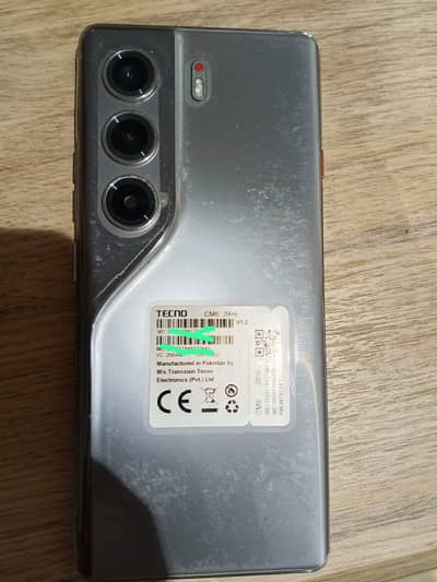 Tecno CAMON 40 Pro