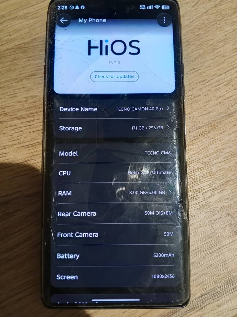 Tecno CAMON 40 Pro 1