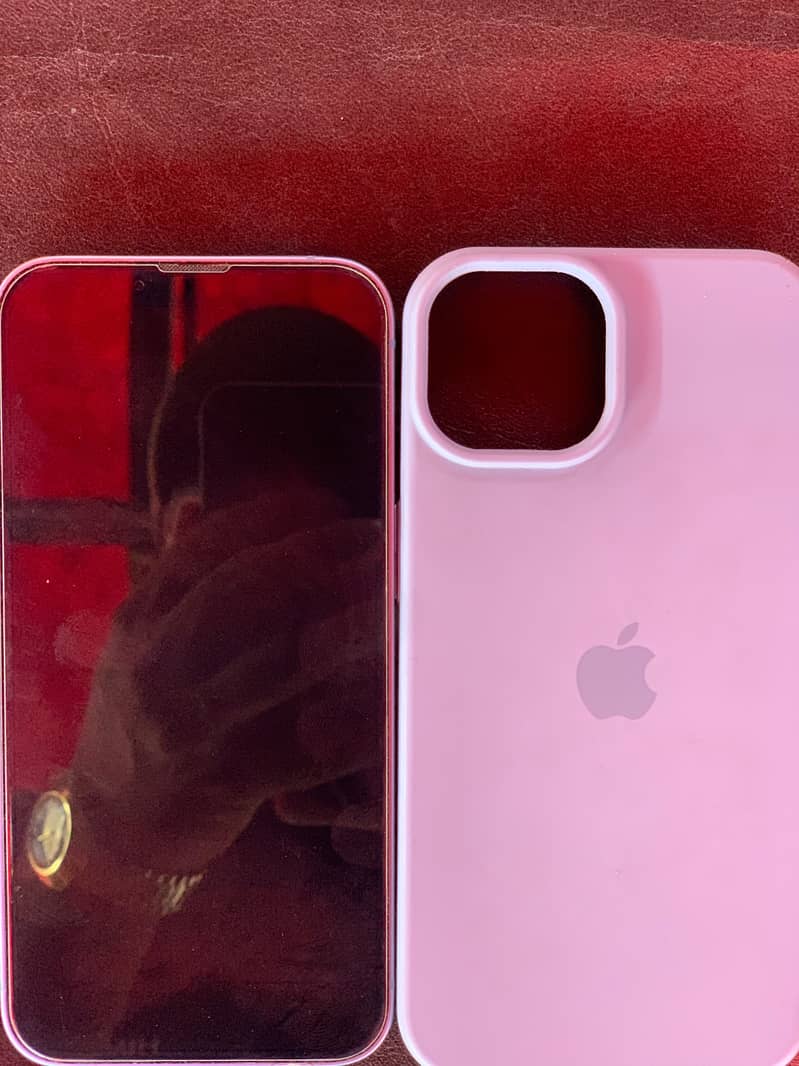 Apple iPhone 14 3