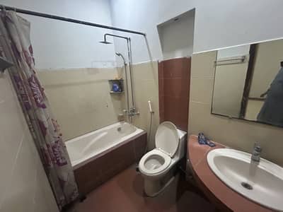 FULL HOUSE 5 MARLA JOHER TOWN PHACE 2 NEAR IMPORIUM MALL EXPO CENTER FOR FAMILY