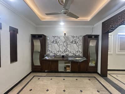5 MARLA FULL HOUSE CORNER FOR SALE NEAR IMPORIUM MALL EXPO CENTER