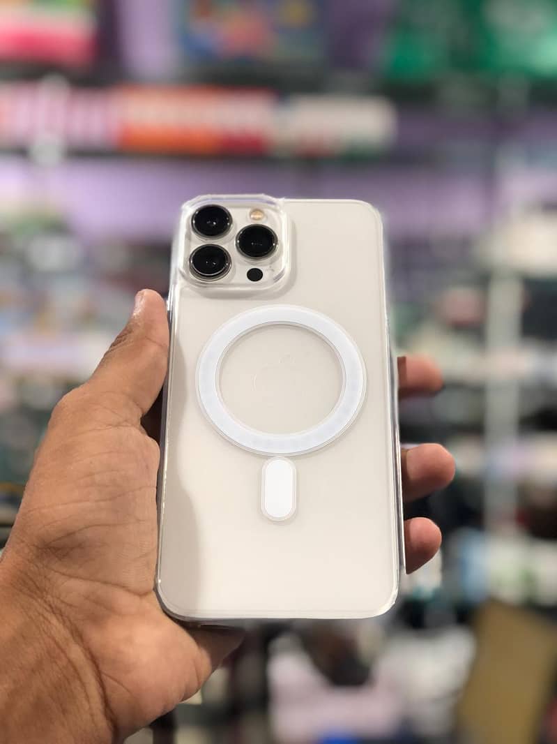 Apple iPhone 13 Pro Max 0