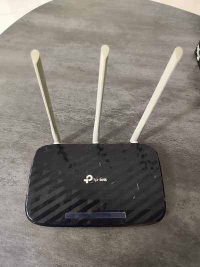 TP-Link EC120-F5 AC750 Dual Band Router (Black) – Rs. 3,000
