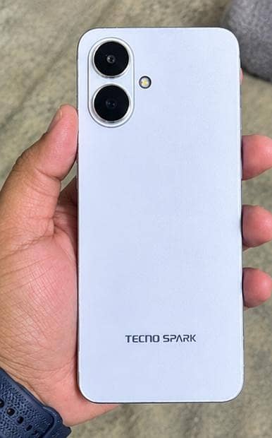 Tecno Spark Go 1