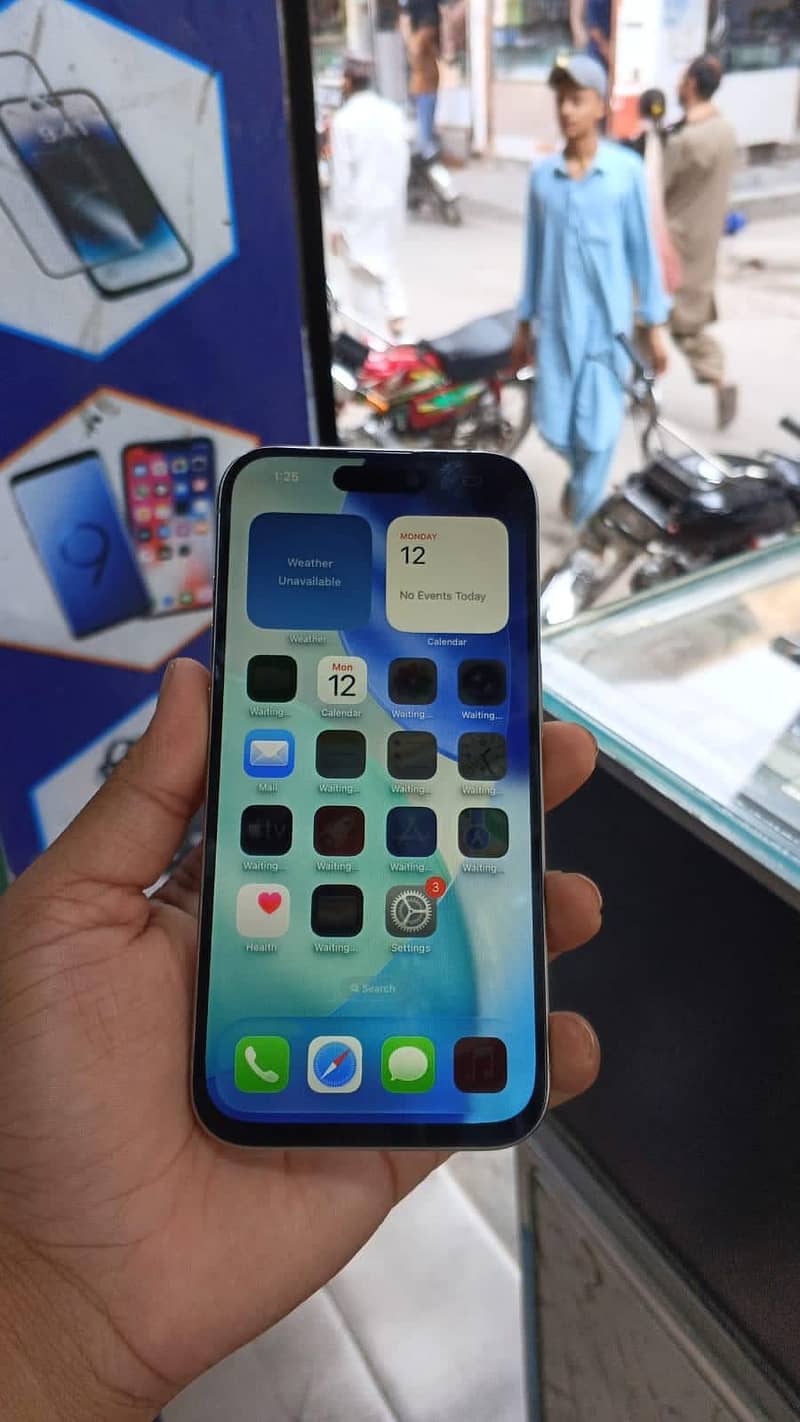 Apple iPhone 15 Pro jv 1