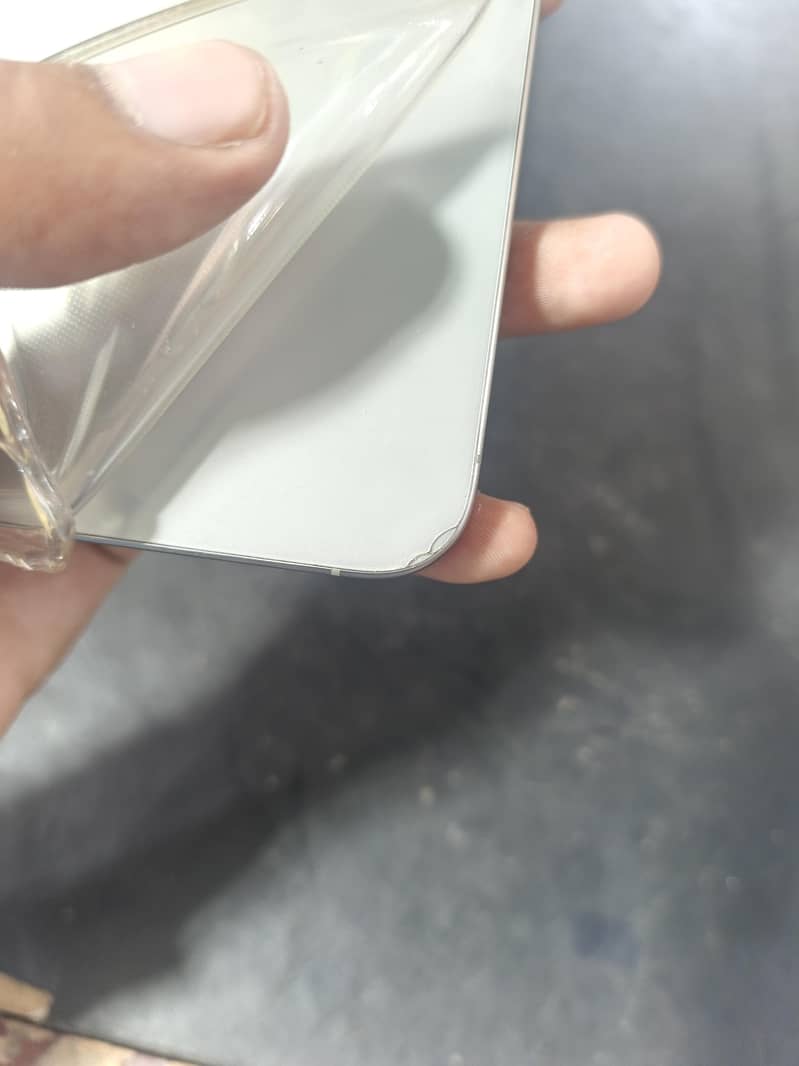 Apple iPhone 15 Pro jv 8