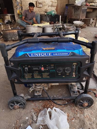 UNIQUE UG3500E 3.5KVA Portable Generator