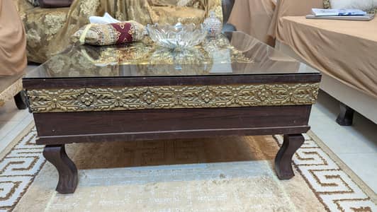 wooden Drawing Room Center Table Urgent Selling